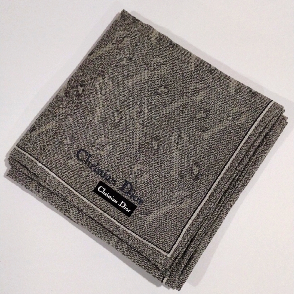 Grey 100% Cotton Print Scarf Square Pocket Style Vintage Designer‑Inspired Wrap